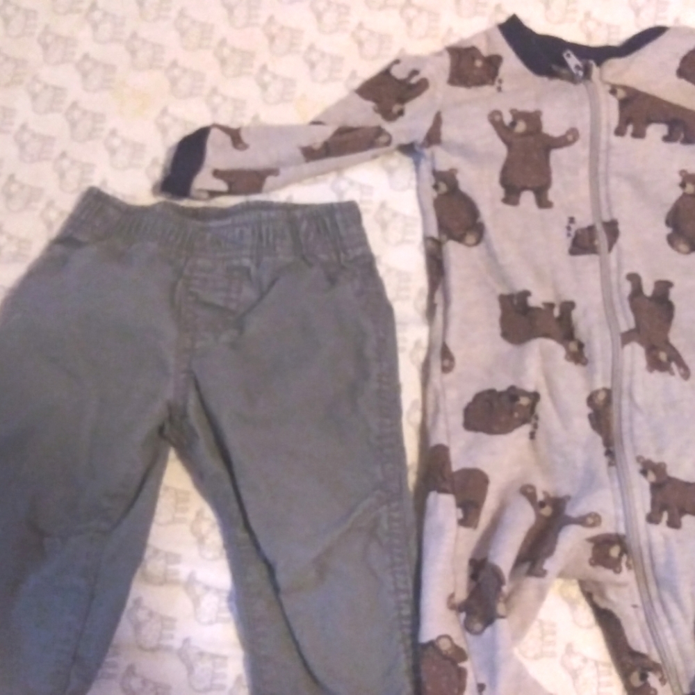 Pants size 9m indie 12m